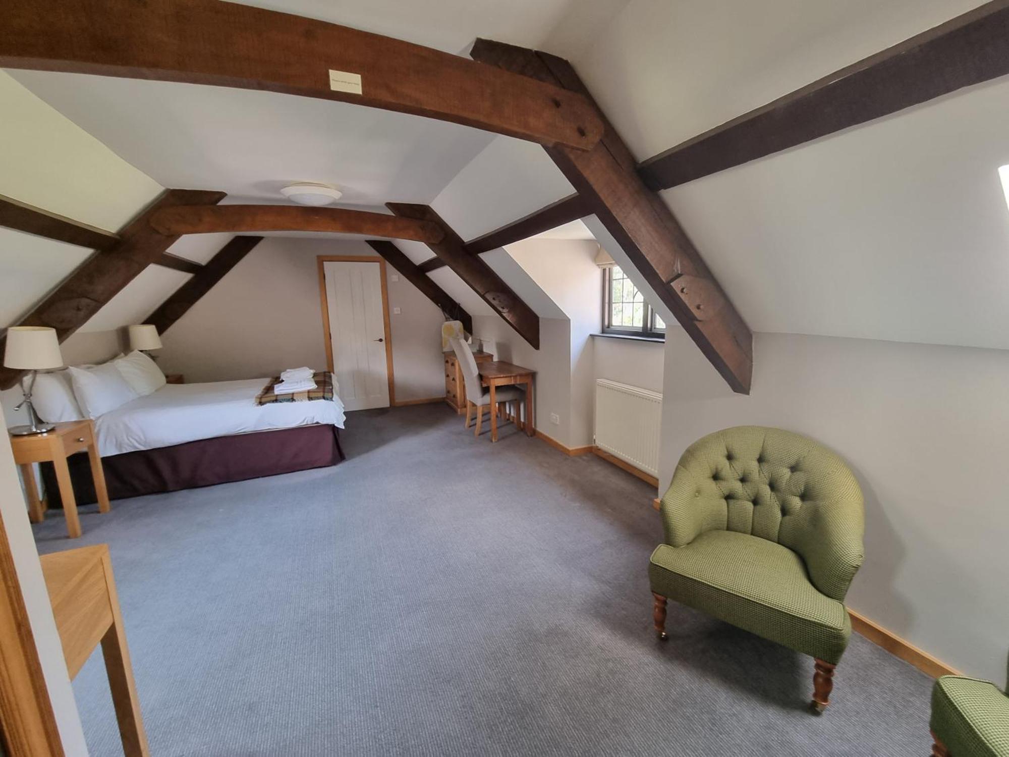 Dartington Hall Totnes Rum bild